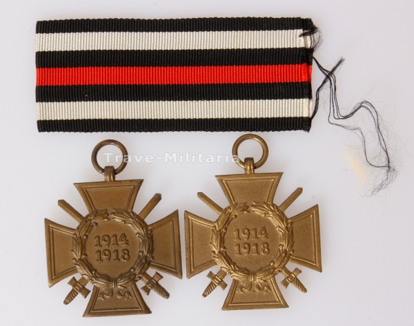 2x Ehrenkreuz für Frontkämpfer 1914 / 1918