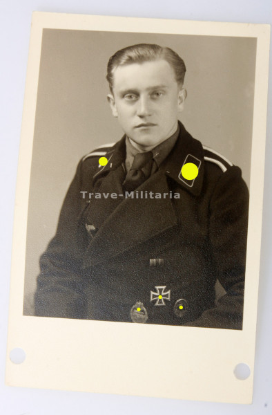 Portraitfoto Unteroffizier der Panzertruppe