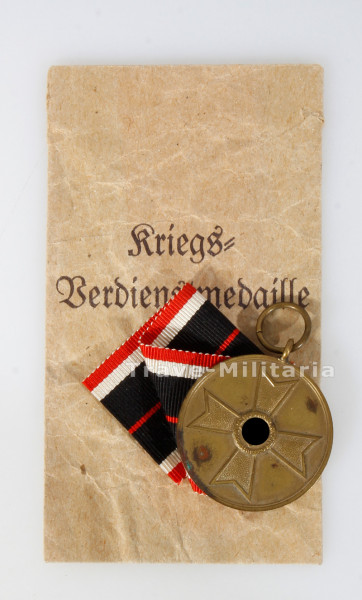 Kriegsverdienstmedaille 1939 mit Tüte