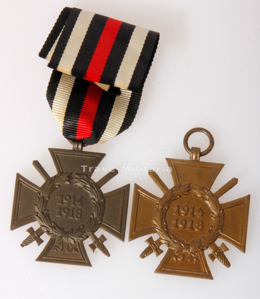 2x Ehrenkreuz für Frontkämpfer 1914/1918