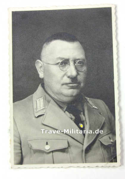 Portraitfoto eines NSDAP-Führers