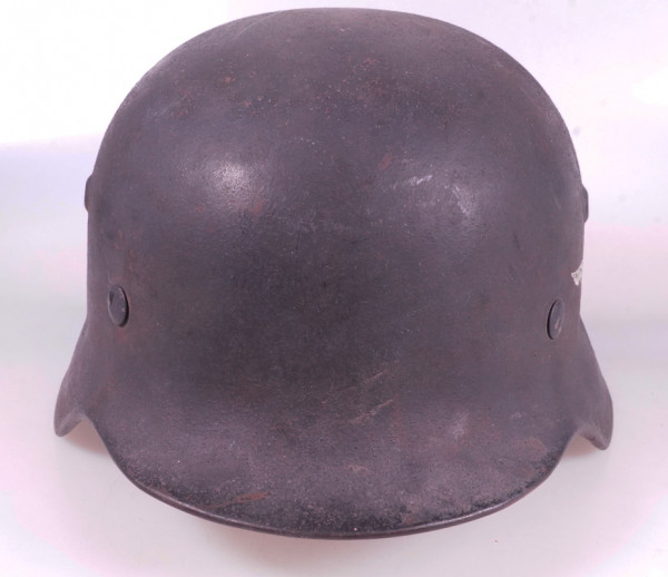 Stahlhelm M40 Luftwaffe mit Abzeichen