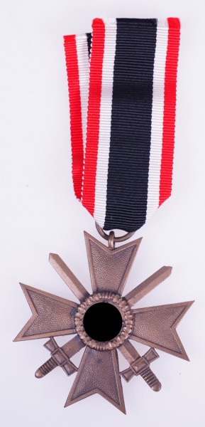 Kriegsverdienstkreuz 2. Klasse mit Schwertern