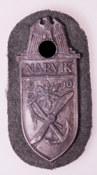 Narvikschild auf Heeresstoff