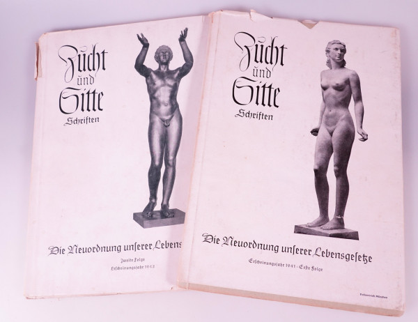 2 Bücher "Zucht und Sitte - Schriften"