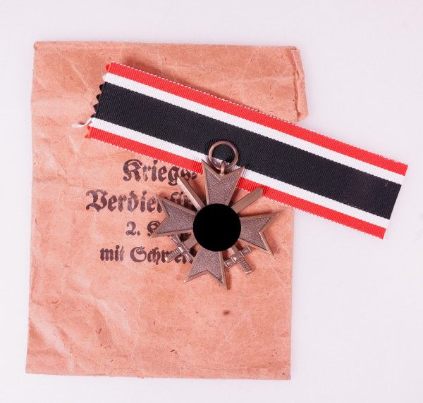 Kriegsverdienstkreuz 2. Klasse mit Schwertern mit Tüte