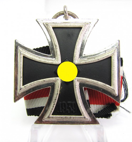 Eisernes Kreuz 2. Klasse 1939 am Band - frostig schön