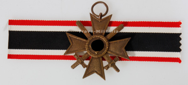 Kriegsverdienstkreuz 2. Klasse mit Schwertern