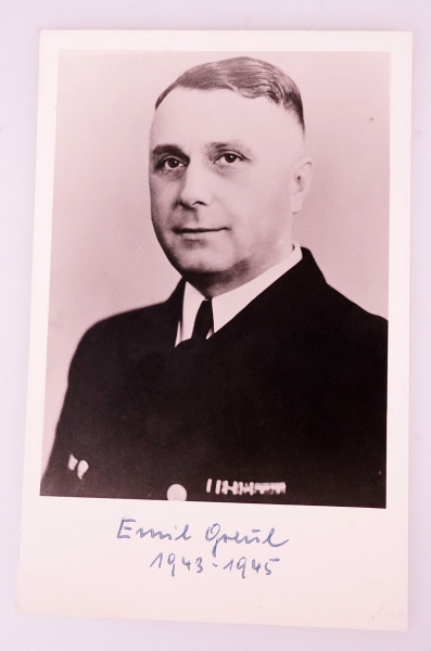 Portraitfoto Dr. med. Admiralstabsarzt Emil Greul