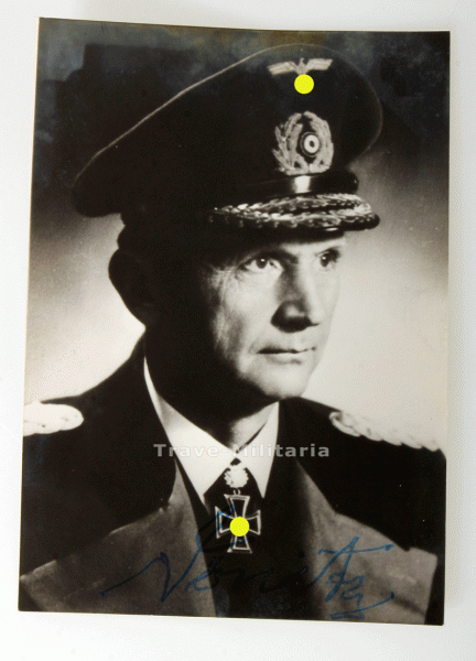 Reprofoto Großadmiral Karl Dönitz mit Original-Unterschrift