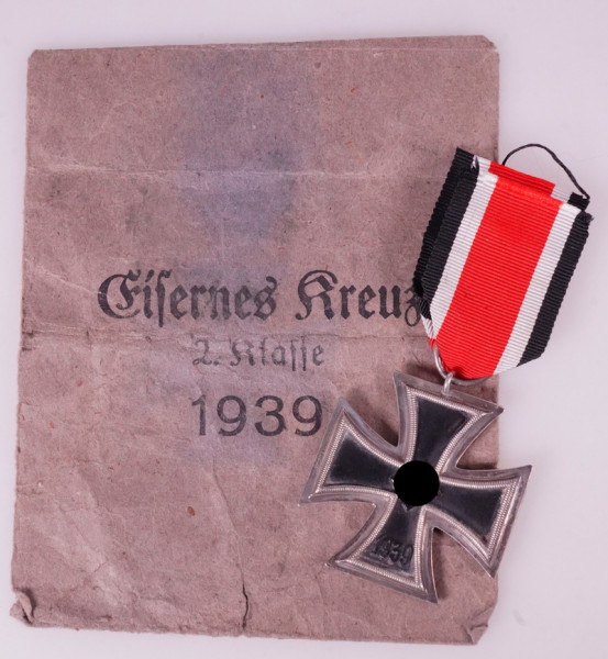 Eisernes Kreuz 2. Klasse 1939 mit Tüte