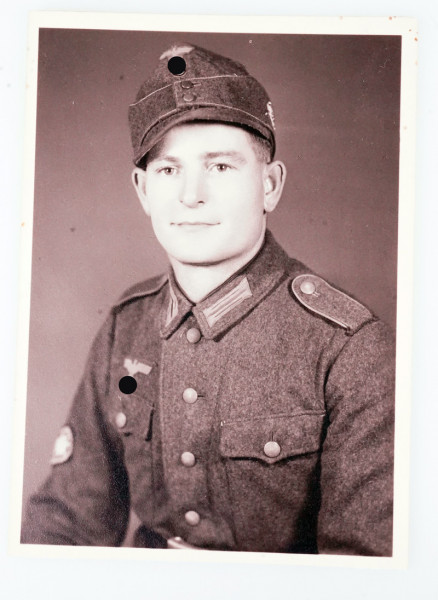 Foto Gebirgsjäger mit Feldmütze