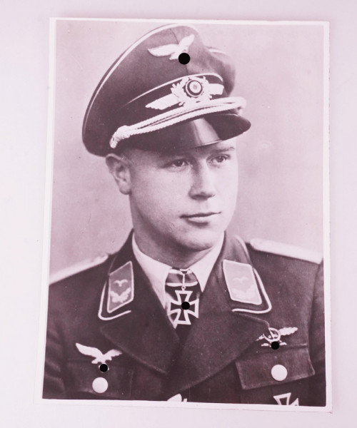 Pressefoto Ritterkreuzträger Leutnant Willi Bromer